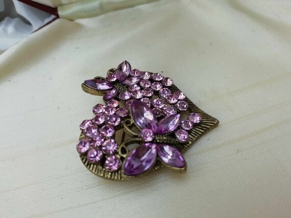 Vintage Pink Rhinestone Heart Brooch with Butterf… - image 6