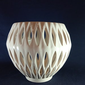 Ceramic pot for orchids. The original form. Glazed white color. image 2