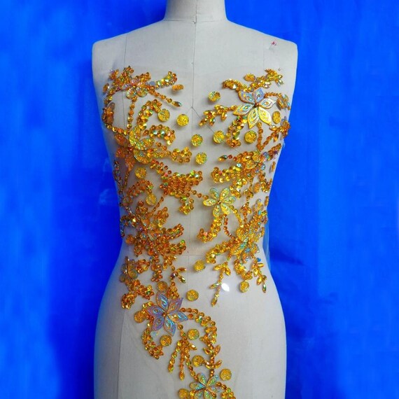 johanna ortiz dress gold Johanna Ortiz Yellow Chiricahua Printed Halter Twist-Front Maxi Dress main image 0