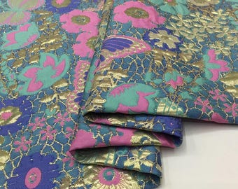 Tessuto per abbigliamento in broccato floreale di lusso in stile barocco, motivo jacquard, per abito elegante - Italia