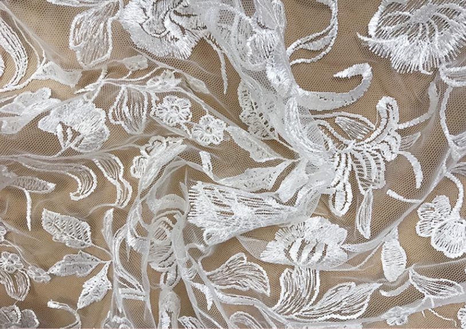 1 Yard Luxurious White Solid Floral Embroidered Lace Fabric | Etsy