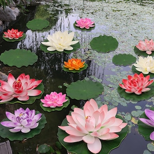 Loto artificiale galleggiante in piscina, decorazione per acquario con foglie di loto, loto finto e foglie
