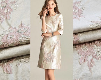 Elegant Gold Line Floral Brocade Clothing Fabric High Grate Solid Relief Flower Pattern Satin Fabric for Dress Skirt Suit Pants Coat