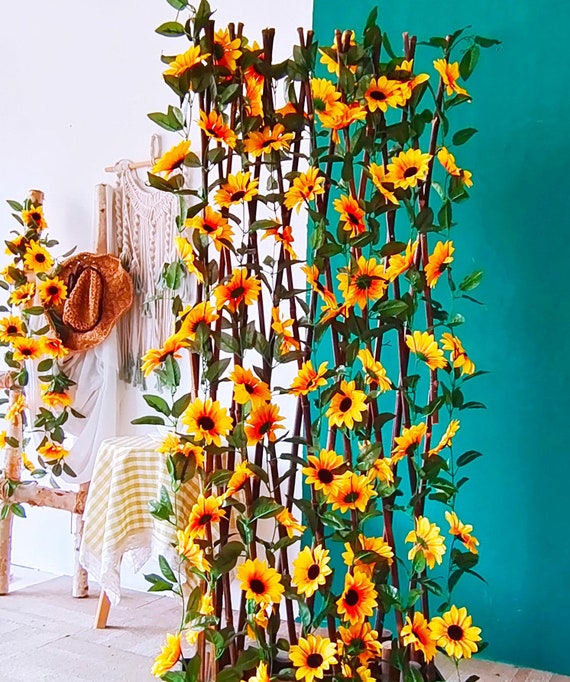 Plantas artificiales que cuelgan la decoración para la decoración casera de  la pared, vid artificial de la flor del girasol, tapices de -  España