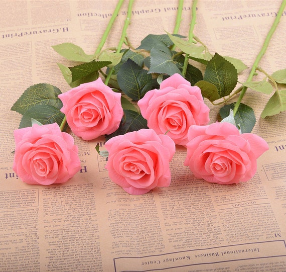 Weddings Wholesale 24 White Colourfast Roses 6.5 cm Diameter Weddings Wholesale 24 White Colourfast Roses 6.5 cm Diameter