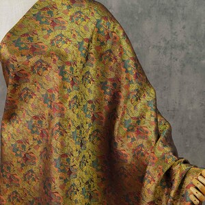 Gold Relief Floral Brocade Clothing Fabric Vintage Flower Pattern Satin Fabric for Dress Skirt