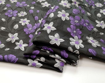 Tessuto di abbigliamento in broccato floreale viola solido elegante di alta qualità Tessuto in raso francese con fiori importati per abito