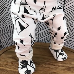Svarta Tipi Harems Teepee Byxor Pojkar Harembyxor Ekologisk bomullsstickning Sött tyg Populära byxor Avslappnade byxor Nyfödd Babyoutfit Nyfödd Gåva bild 5