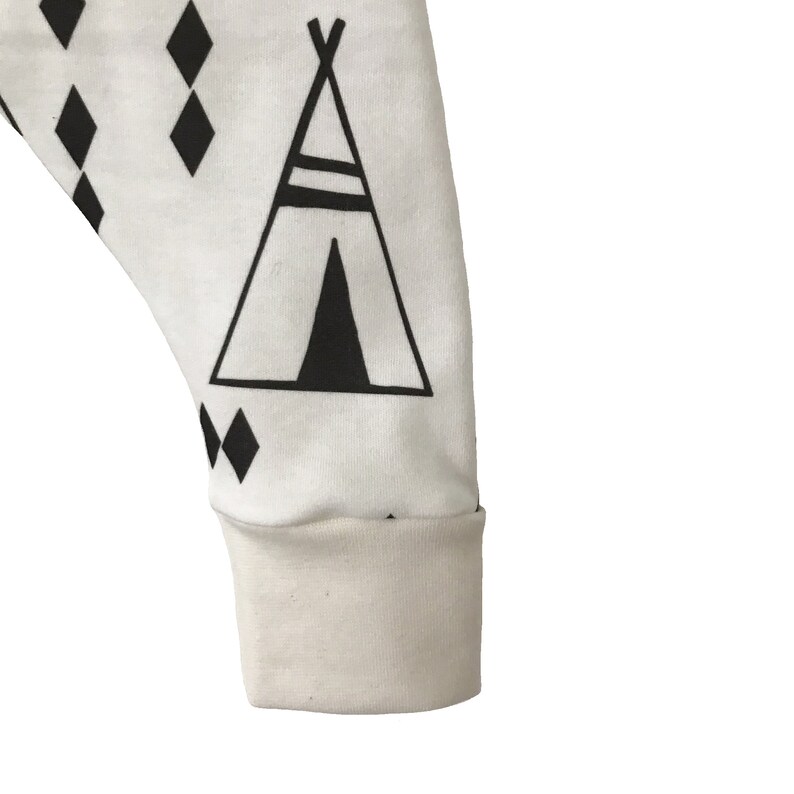 Svarta Tipi Harems Teepee Byxor Pojkar Harembyxor Ekologisk bomullsstickning Sött tyg Populära byxor Avslappnade byxor Nyfödd Babyoutfit Nyfödd Gåva bild 3