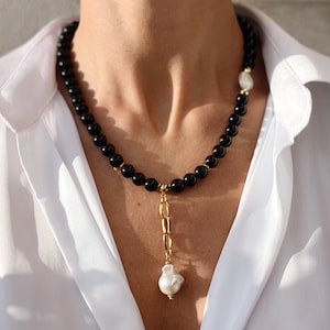 Black Onyx beaded necklace with Genuine Baroque Pearl pendant, Handmade gemstone jewelry, Gift for her