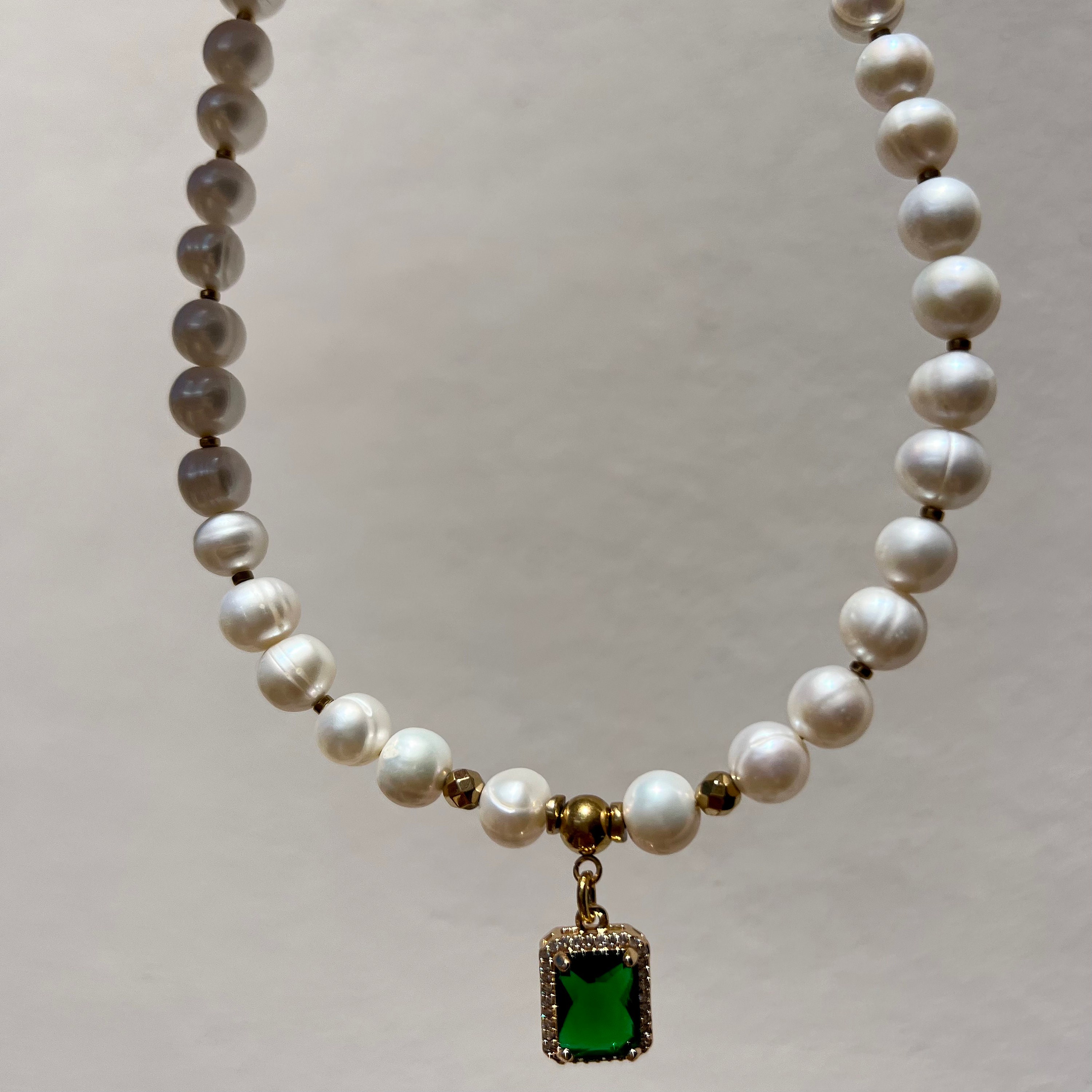 Freshwater pearl enamel relief leaf zircon necklace series main image 0