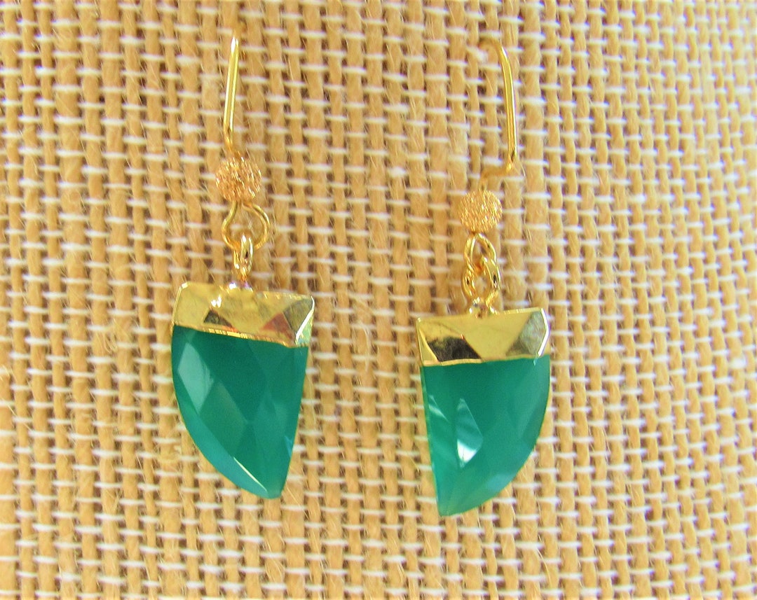 Green Onyx Earrings,faceted Horn Onyx Earrings,15mm Length Green Onyx