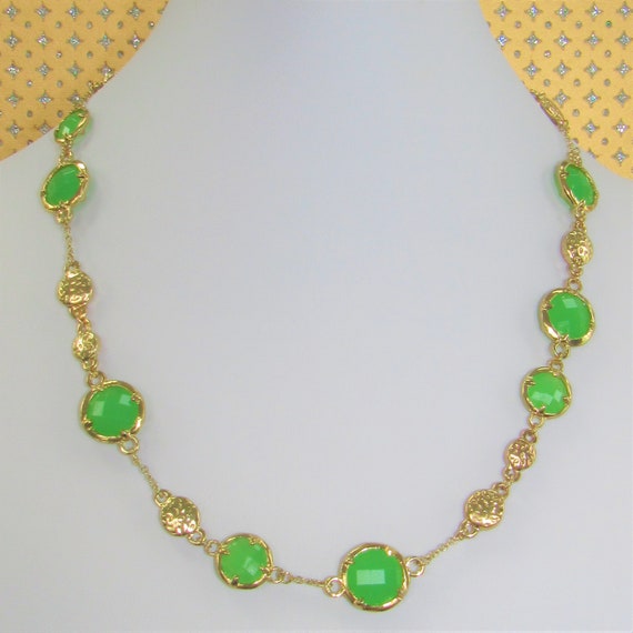 Green glass Necklace,Faceted green glass medallio… - image 2