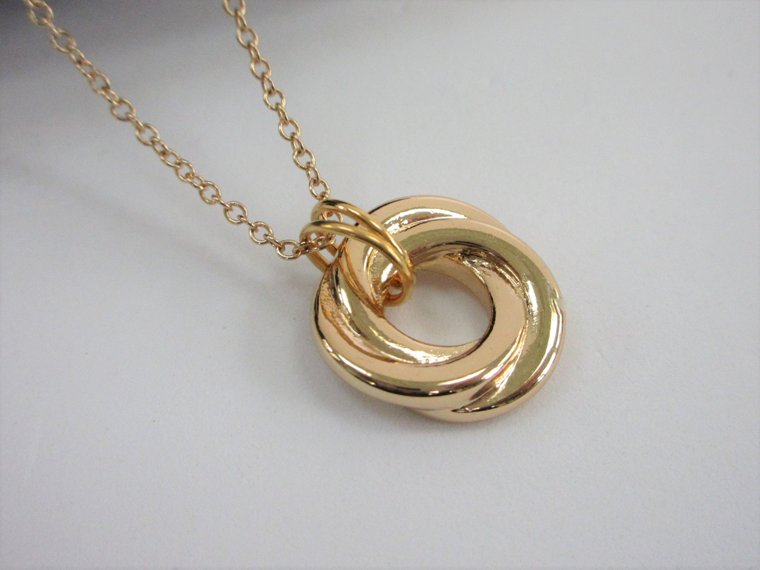 Gold Love Knot PendantLove knot ChainLove Knot Gold Etsy