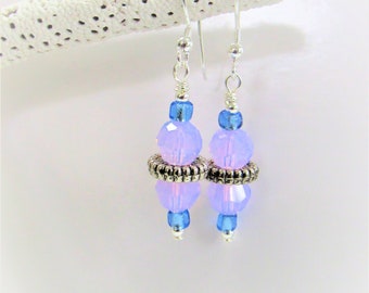 Swarovski Crystal Earrings,Purple Faceted, Light Lilac Crystal, Lavender Earrings,Silver Ring,Faceted Bead,Tanzanite Glass,Silver Earhooks