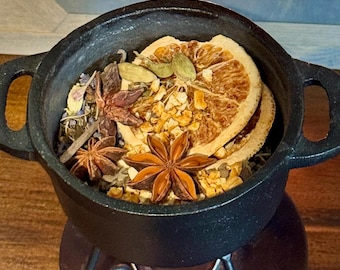 Shadow Season simmer pot pouch, botanical, apothecary, herbs, intention, transformation