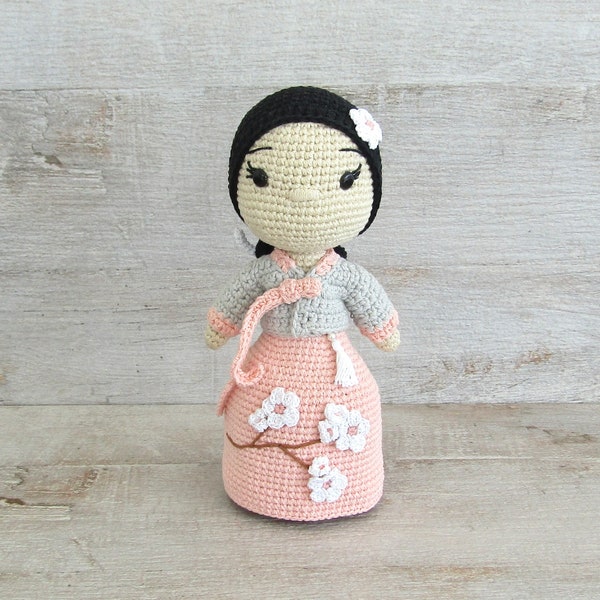 Amigurumi crochet doll Cherry Blossom Girl pattern - Patrón amigurumi ganchillo Muñeca Flor de Cerezo