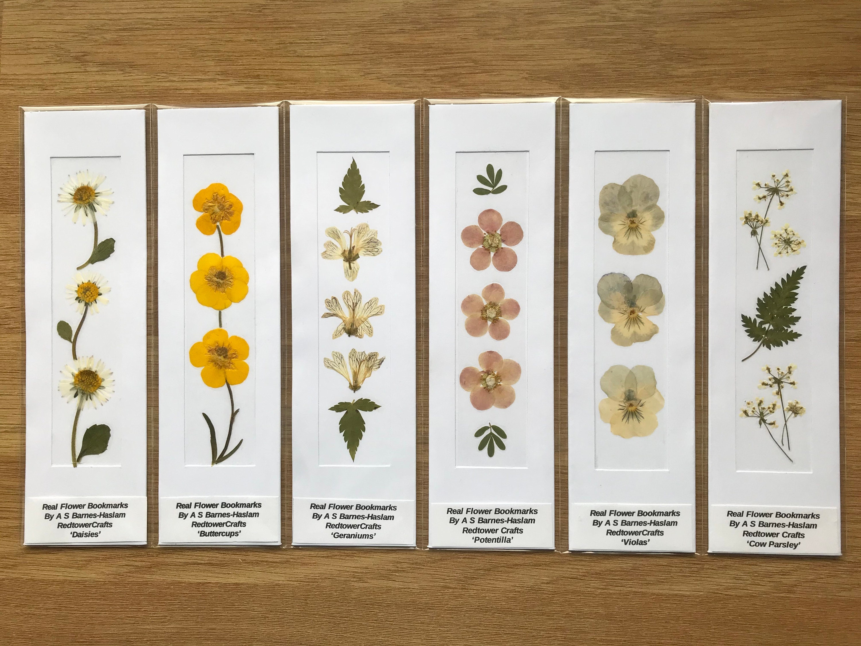 REAL Pressed Flower Bookmark, Botanical Bookmark, Gardeners Gift, Reading  Gift, Buttercup, Daisy Bookmarks. Flower Bookmarks. Buttercups. -   Norway