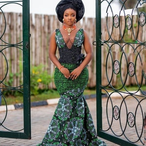 Evening gowns with rhinestones 2025