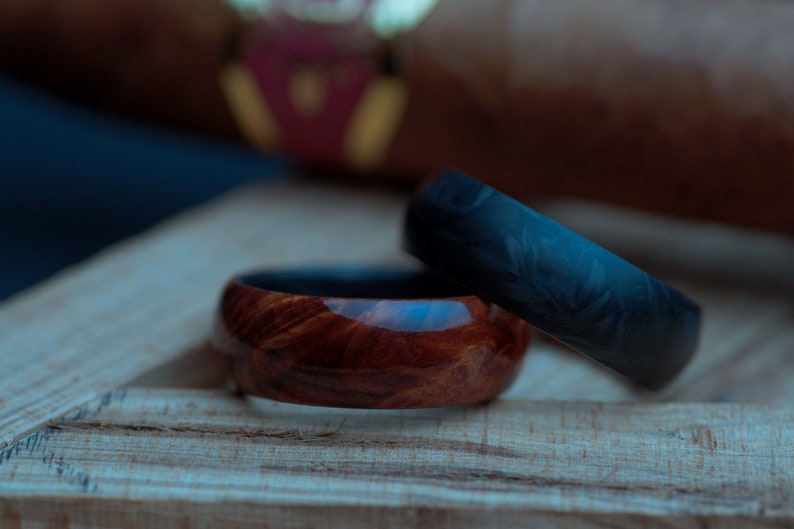 California Redwood Burl and Forged Carbon Fiber Ring, Handmade Mens Engagement Ring, Mens Wedding Band, Comfort Fit Ring, Hand Crafted image 7