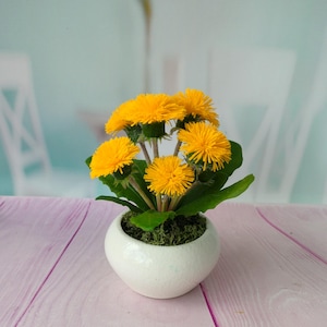 Composition of Dandelions,Polymer clay flower,Cold porcelain,Potted Plant Artificial,Realistic flower,flowers in pots,Botanical sculpture
