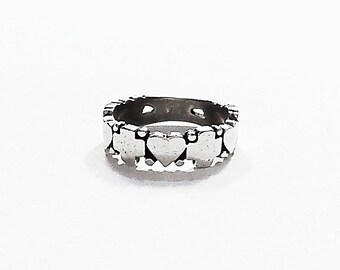 Stunning Sterling silver Cross & Heart ring     (#-0625)