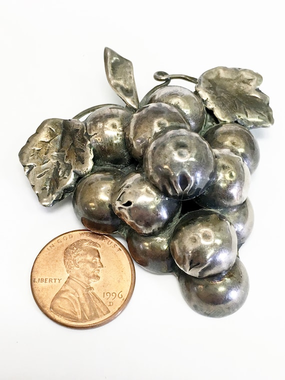 Mexico Sterling Silver Grape Brooch     (#-0140) - image 2