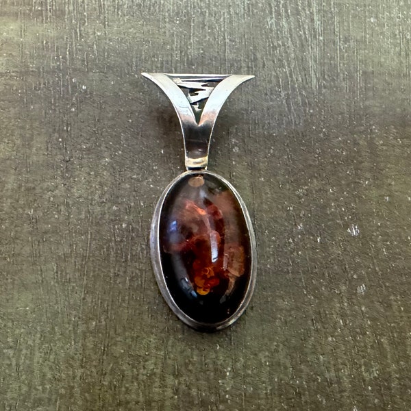 Poland Valerio- V8 925 Baltic  Amber pendant vintage. #1568B4.Free shipping!!!