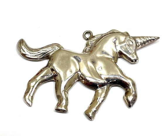Sterling silver unicorn pendant approximately 2 x… - image 1