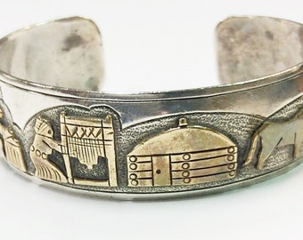 Beautiful Sterling silver bracelet w/ bronzecurved   Animal theme hallmarked