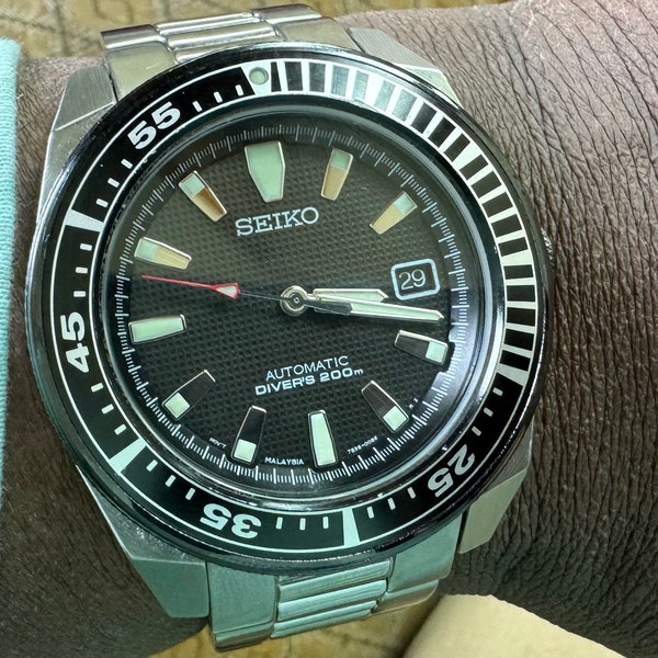 Seiko automatic scuba divers watch 200m.#2201WB.Free shipping!!!