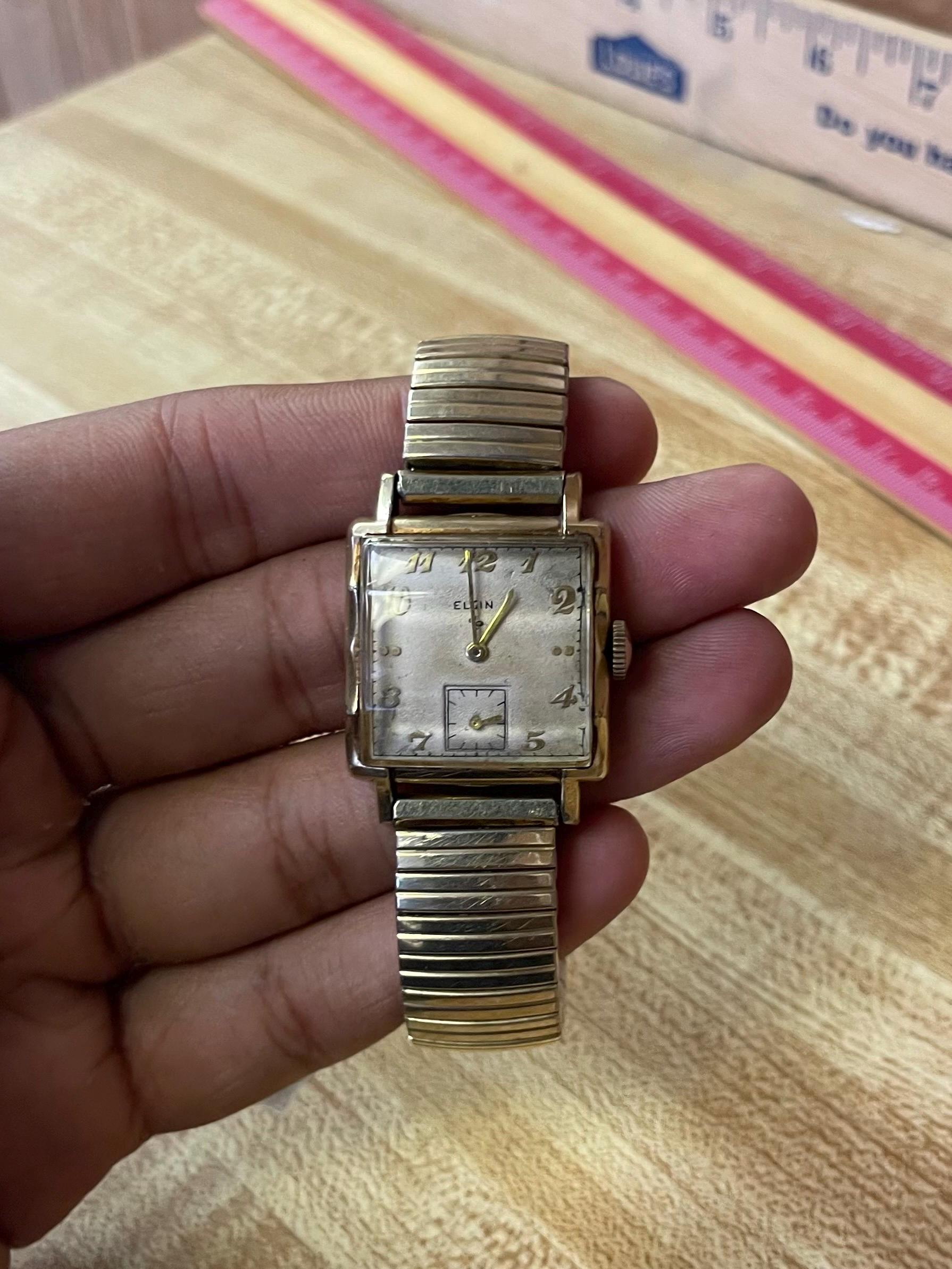 Vintage 1951 Rolled Gold Elgin Deluxe Men