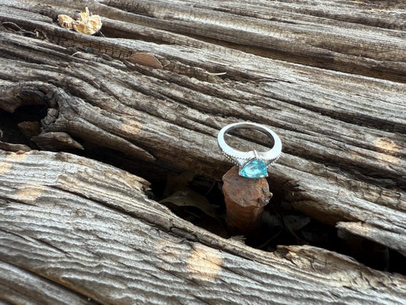 Marked 316/SS ring size 7 with rectangular blue c… - image 3