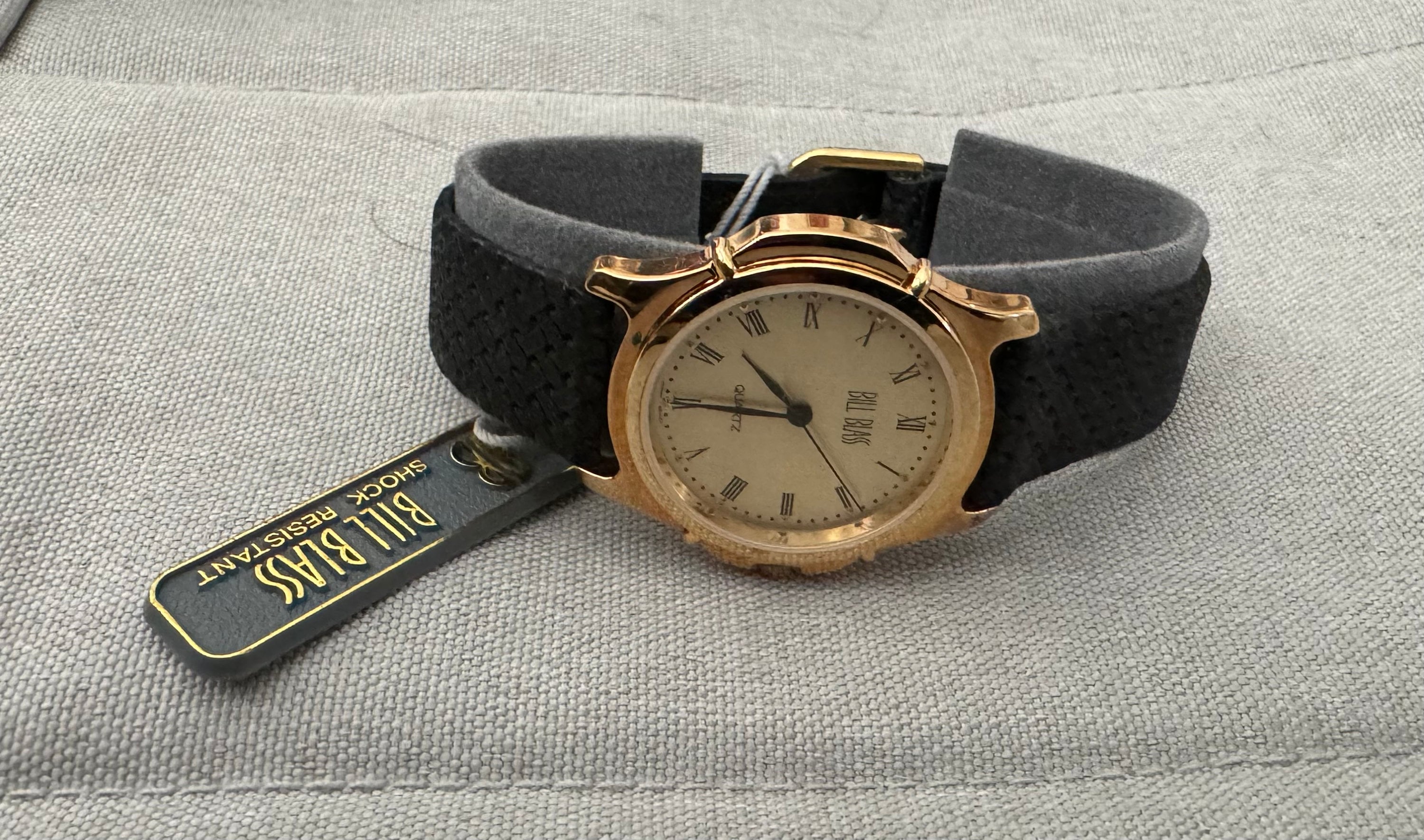 Bill Blass New With Tags Shock Resistant Men display picture 2