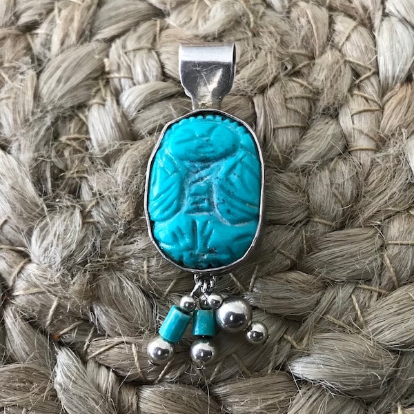 Vintage carved turquoise scarab double sided pendant in sterling silver.#5035. Free shipping!!!