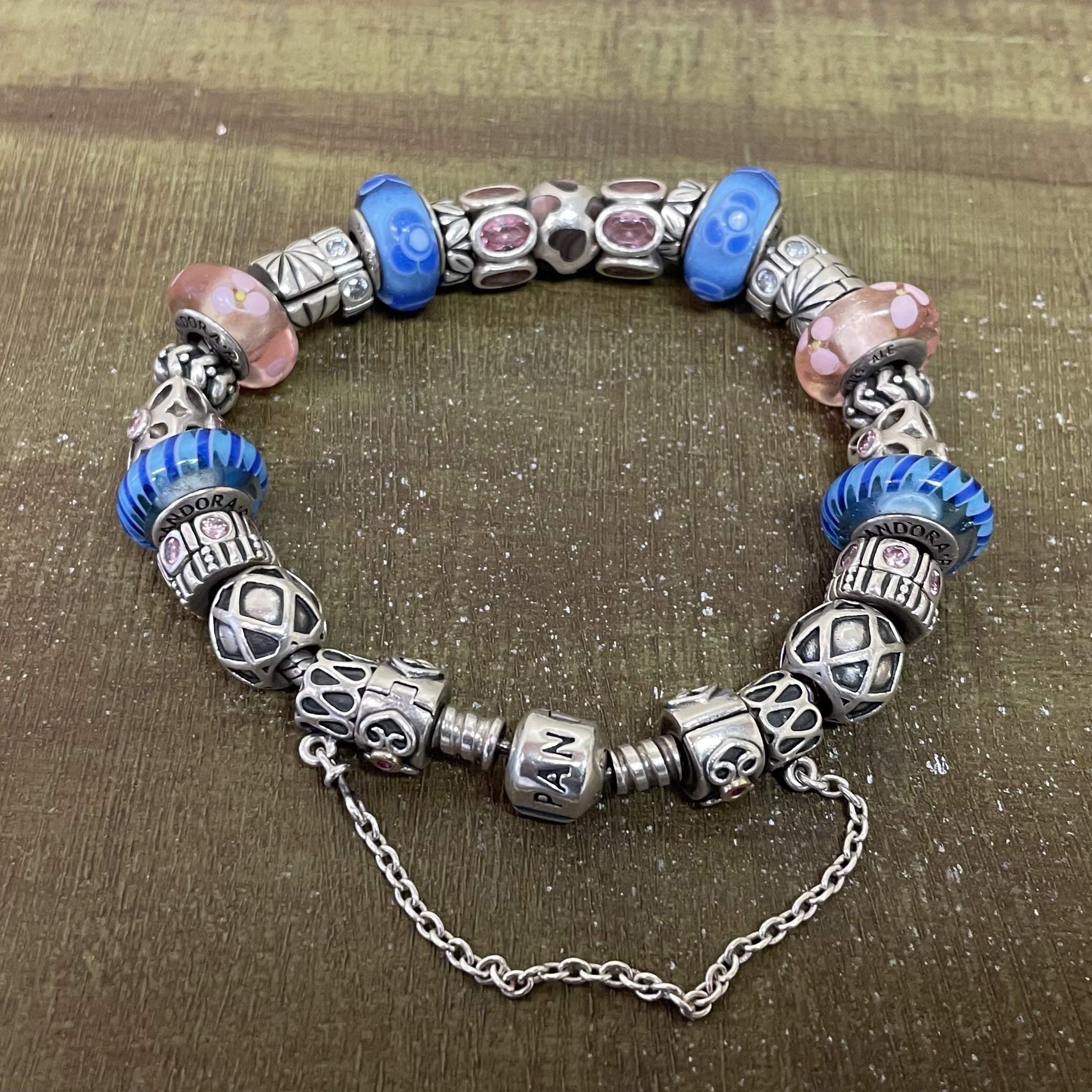 Pandora PANDORA Bracelet, Pandora Moments Sparkling Moon Clasp Snake Chain,  Blue CZ - 7.1in / 18cm - American Jewelry