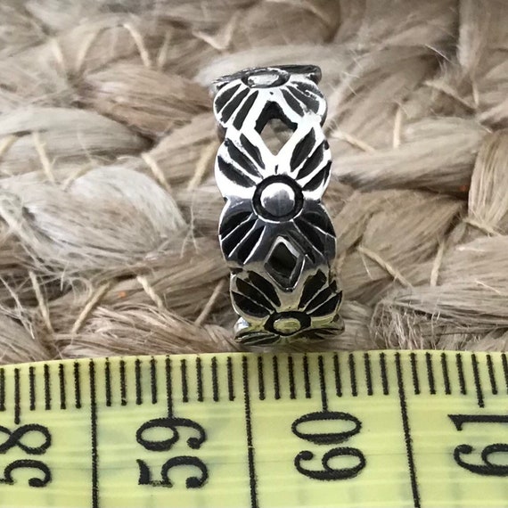 Sterling silver flower band/ pinky ring  925 Thai… - image 5