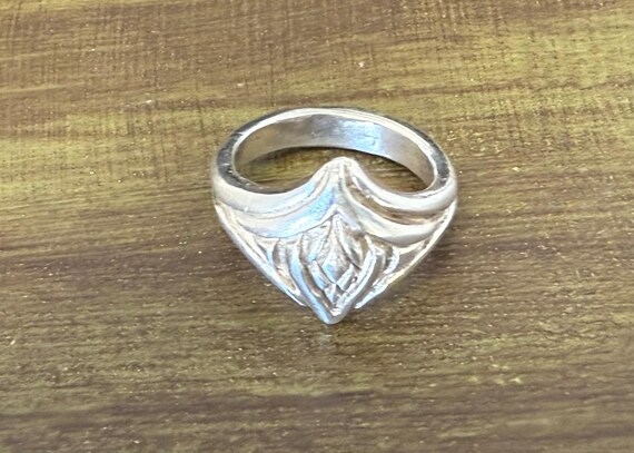 Handmade solid sterling silver ring size 7 unisex… - image 4