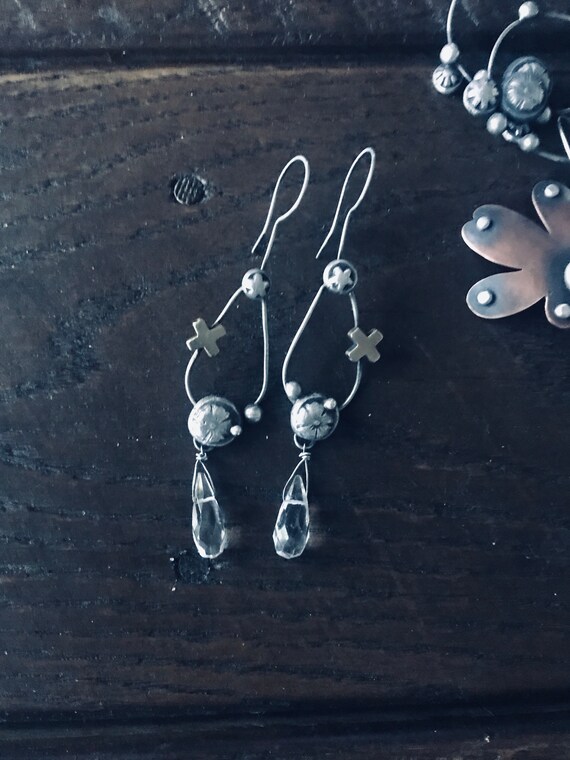 Faceted Clear Quartz Crystal Briolette Flower Drop Dangle Silver Earrings New