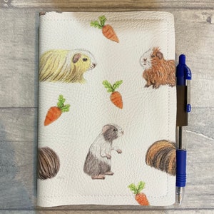 cochon d'Inde/ couverture de cahier/ cahier A6/ cadeaux cochon d'inde/ cadeau d'anniversaire/ couverture d'agenda/ pochette pour livre/ cahier/ carnet de notes/ fait main image 2