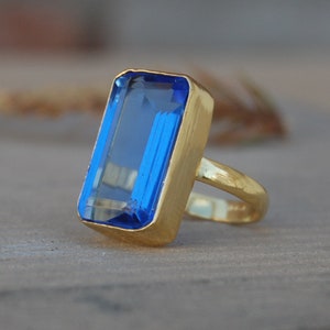 Blauer Iolith Sterling Silber Ring: 18K Gold Statement Schmuck