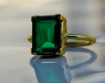 Rich Green Emerald Quartz 925 Sterling Silver Ring, 18K Rose Gold, 18K Yellow Gold Ring, Emerald Quartz Zodiac Statement Minimalist Ring