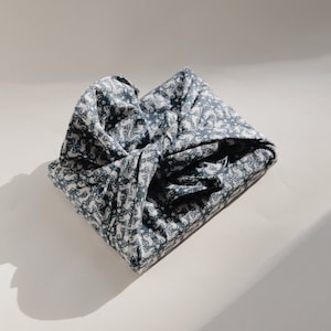 Reusable Fabric Gift Wrap | Furoshiki Style Wrapping Cloth | Organic Cotton | Zero Waste Gift Wrap | Washable & Eco-Friendly | 3 Sizes