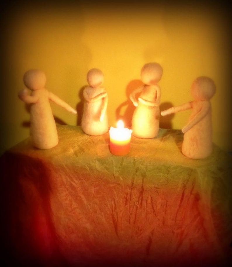 Puppets for Storytelling