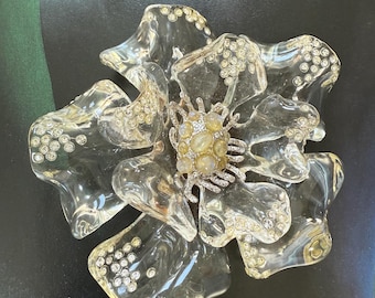Huge vintage lucite and rhinestone flower brooch absolutely incredible Unsigned designer piece
