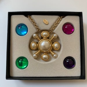 Kenneth Jay Lane Maltese Cross Pendant with interchangeable center NIB - original box Gripoix style