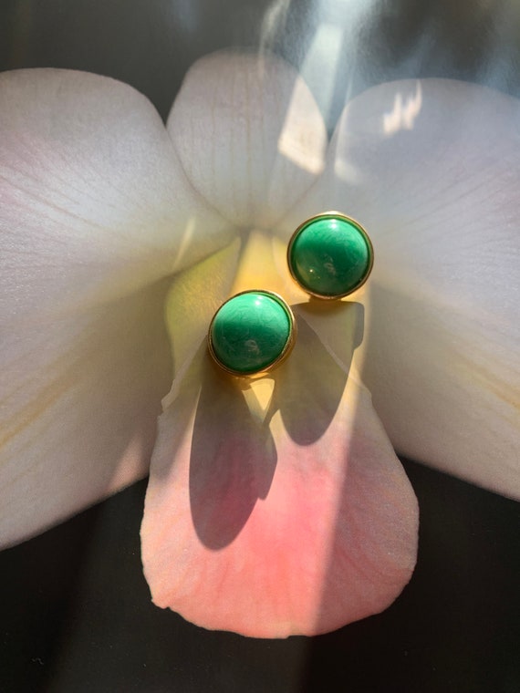 Vintage KJL Jade color and Gold Earrings - classi… - image 3