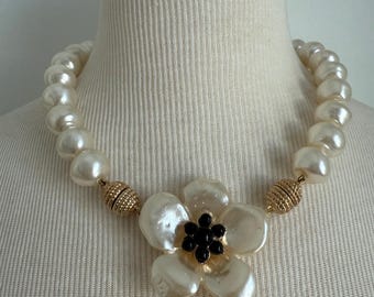 Made in Italy transformer necklace with three different centers on a chunky faux pearl one strand necklace Statement necklace