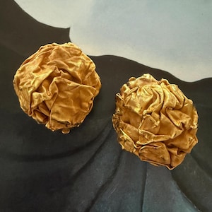 RARE Vintage Brutalist style gold tone earrings Statement clip on Modernist Handmade