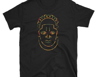 Puede incluir: Camiseta negra con un dibujo de línea de una cara en amarillo, verde y rojo. La cara tiene una corona de líneas encima.